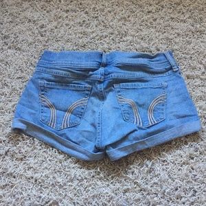 Hollister Shorts - Hollister, Low Rise, Light Wash Jean Shorts Hollister Shorts - Hollister, Low Rise, Light Wash Jean Shorts